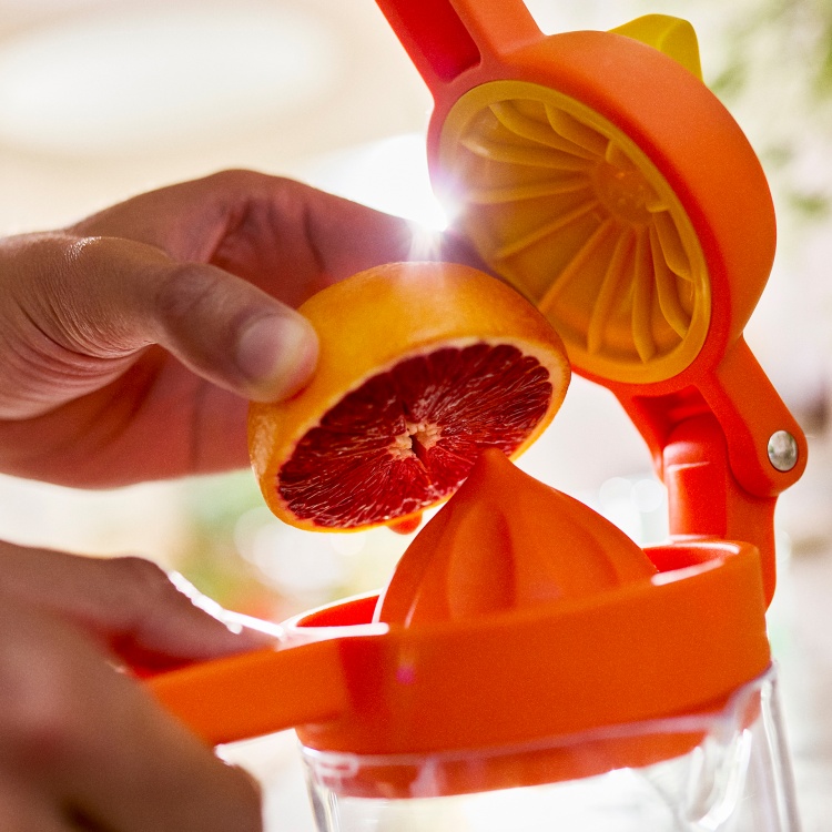 Joseph Joseph | Smart Kitchen Innovation – Problem-Solving Prep Tools & Storage Organizers